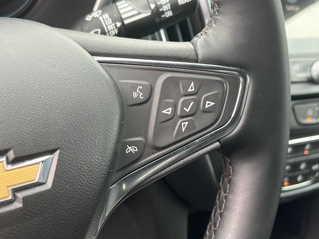 Used 2024 Chevrolet Equinox LT AWD/4WD image 25