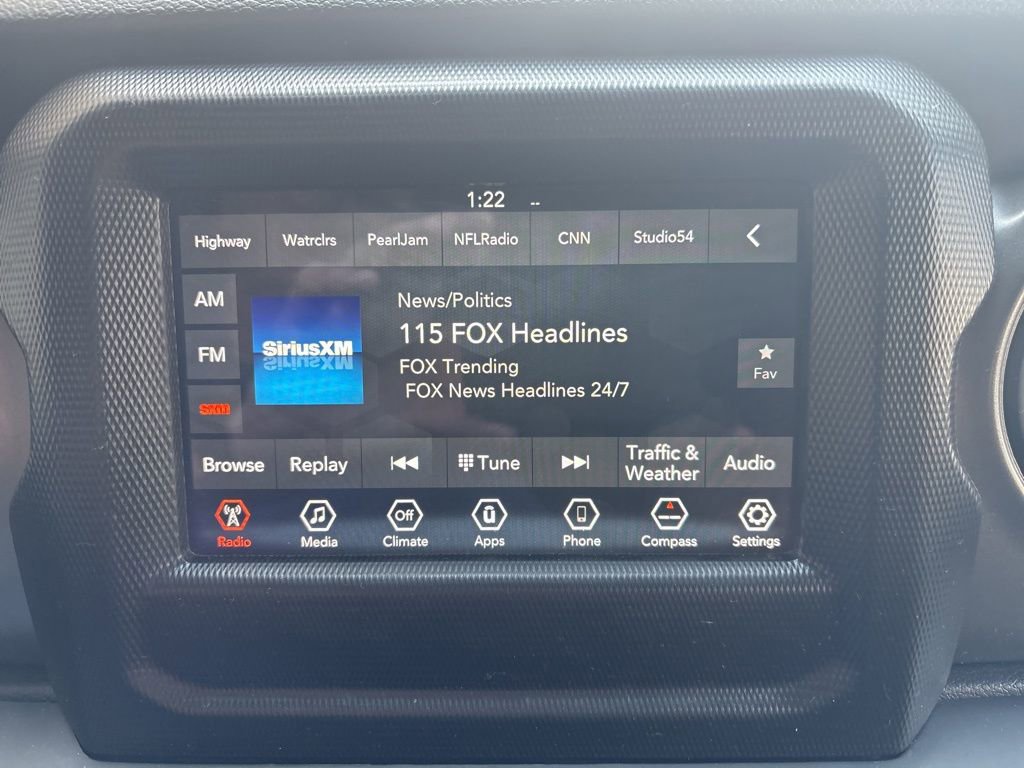 Used 2023 Jeep Wrangler Unlimited image 16