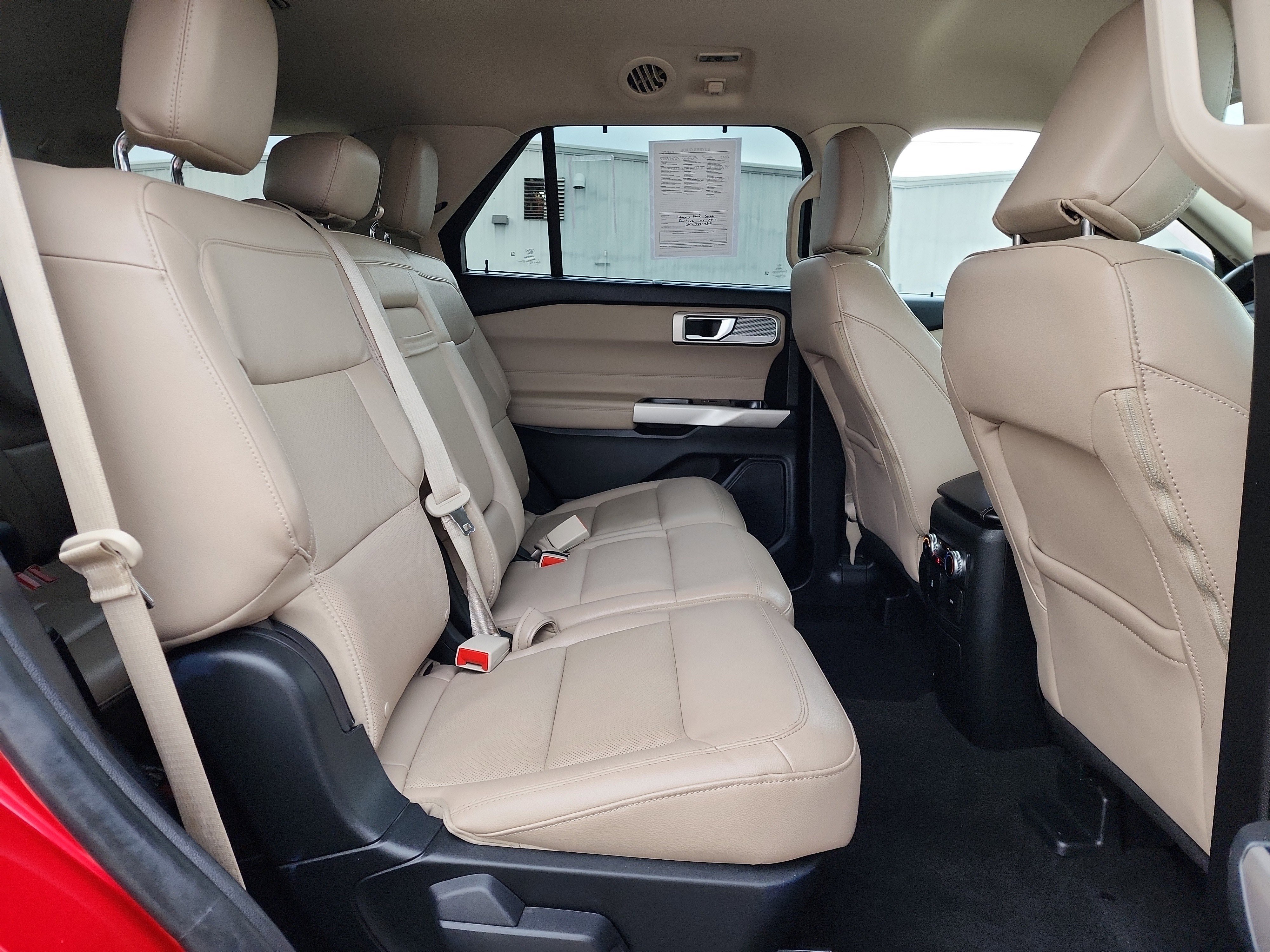 Certified 2023 Ford Explorer Limited image 16