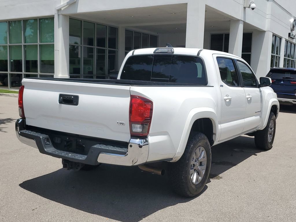 Used 2019 Toyota Tacoma SR5 RWD image 5