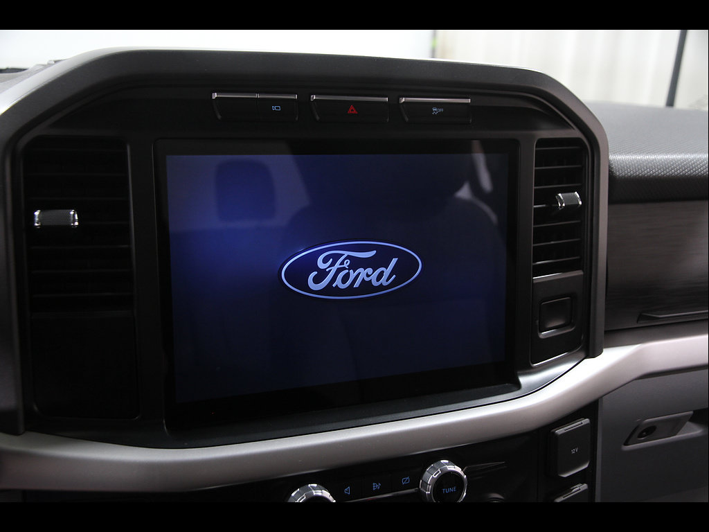 Used 2022 Ford F150 XLT w/ Equipment Group 302A High AWD/4WD image 9
