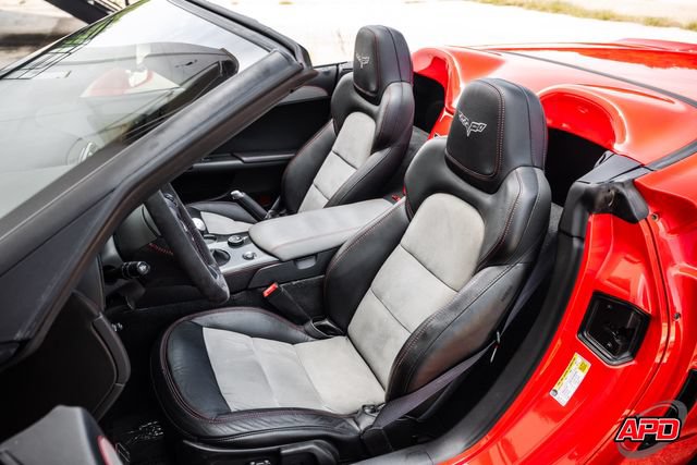 Used 2013 Chevrolet Corvette 427 w/ 1SC Preferred Equipment Group RWD image 4