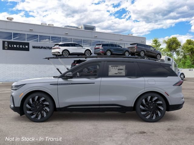New 2026 Lincoln Nautilus Reserve AWD/4WD image 4