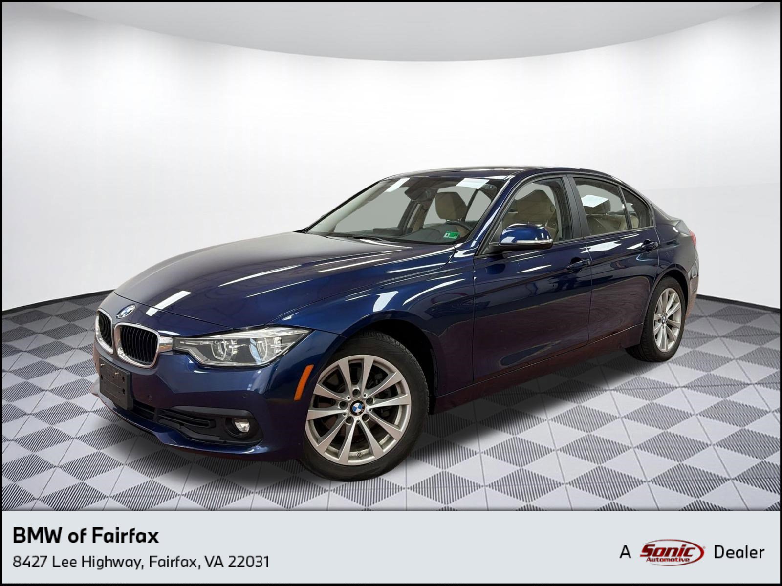 Used 2018 BMW 320i xDrive Sedan w/ Convenience Package AWD/4WD image 1