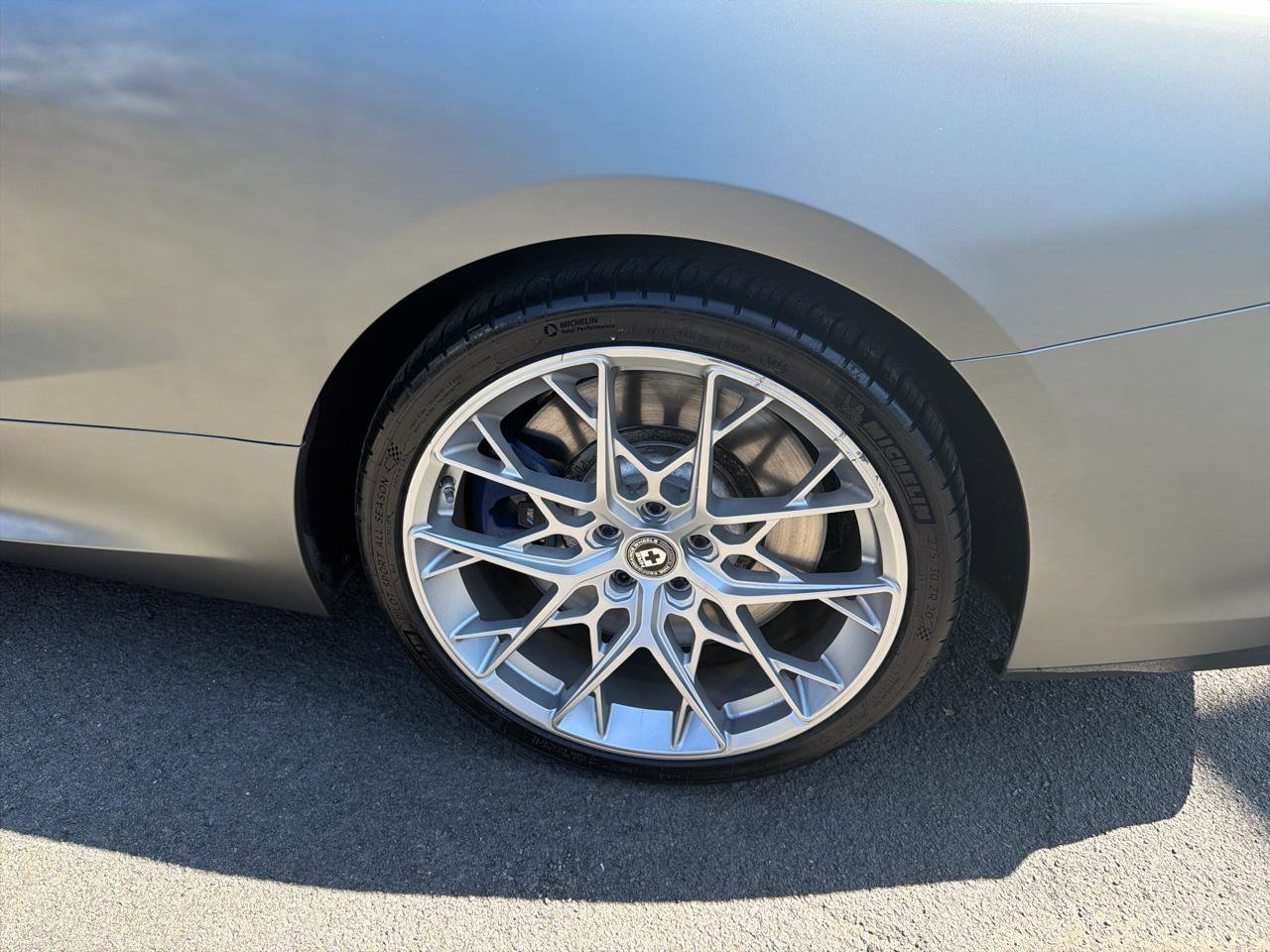 Used 2020 BMW M850i xDrive Coupe w/ M Carbon Exterior Package image 27