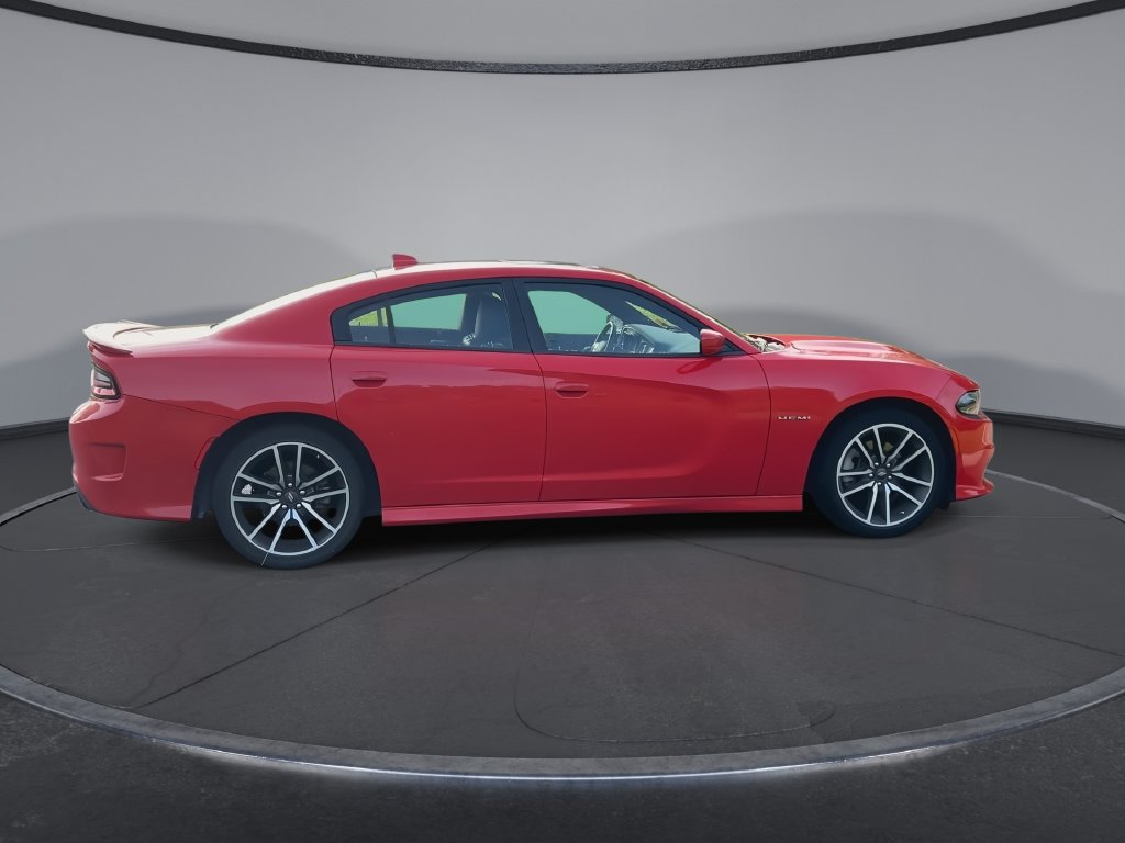 Used 2022 Dodge Charger R/T w/ Plus Group RWD image 9