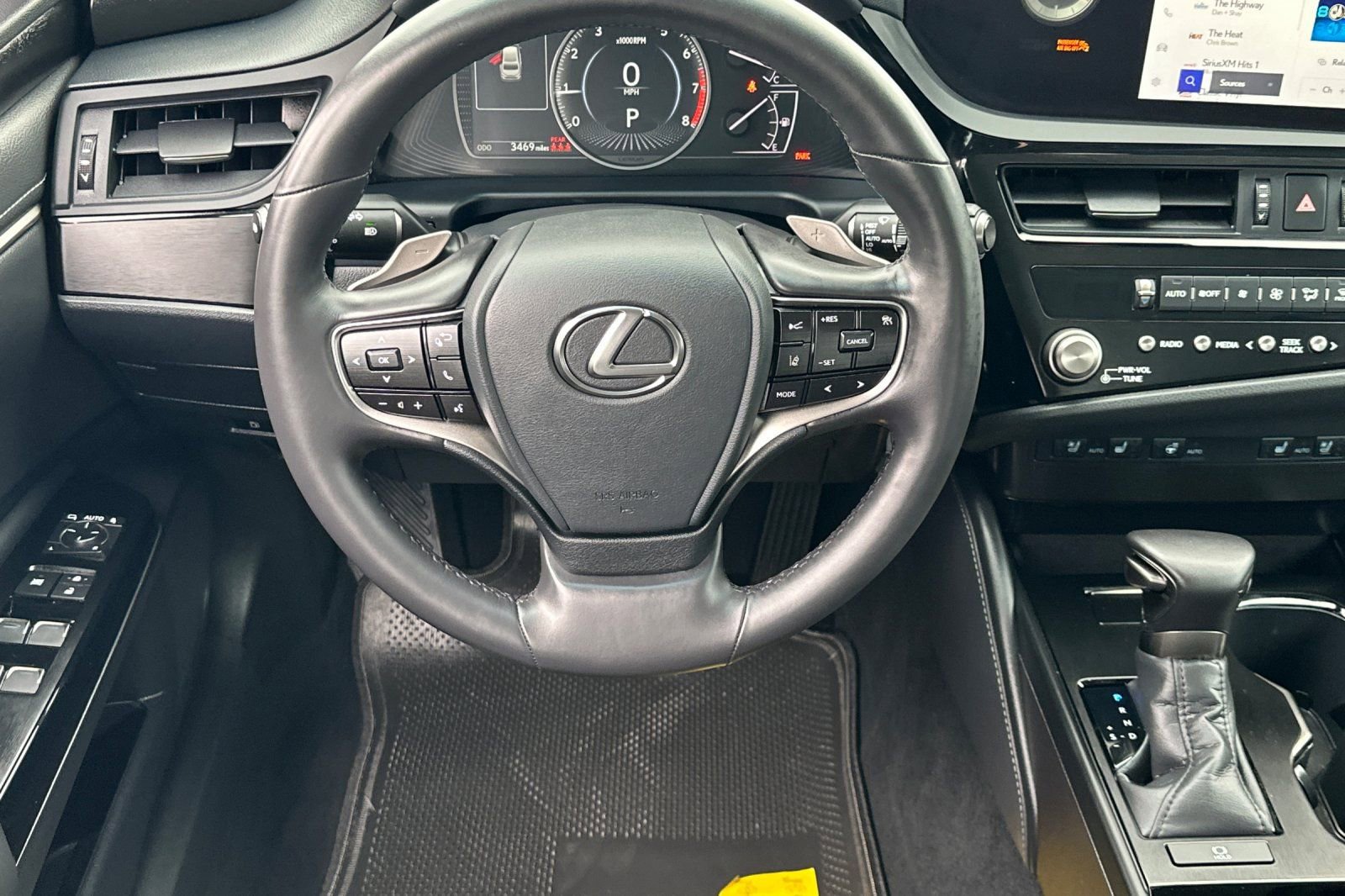 Certified 2025 Lexus ES 350 w/ Premium Package FWD image 11