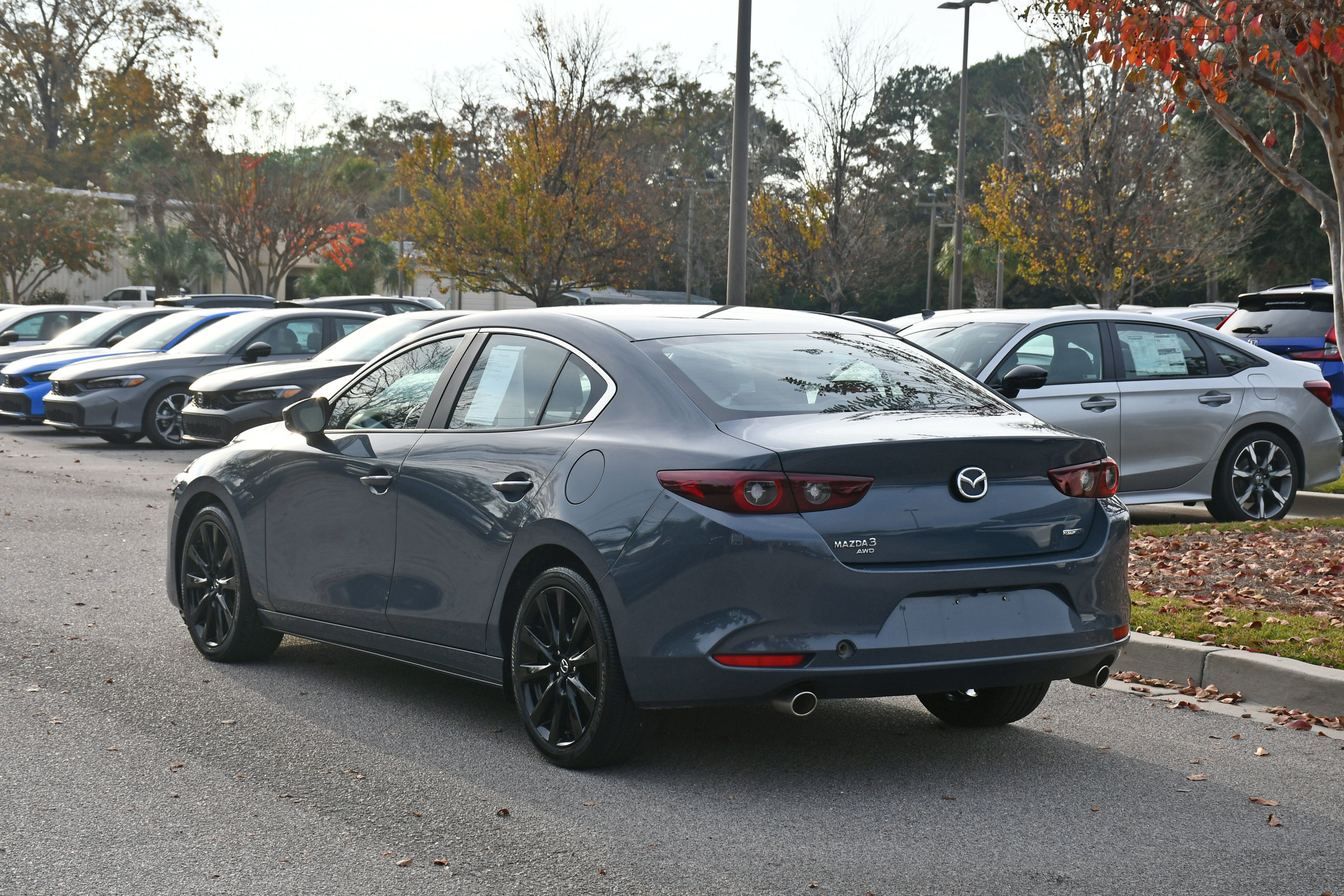 Used 2024 MAZDA MAZDA3 s image 3