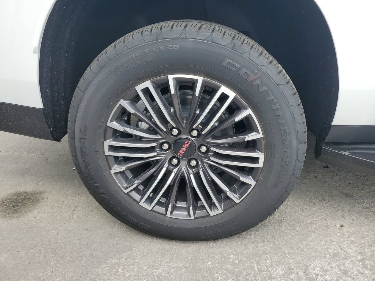 New 2026 GMC Yukon XL Elevation w/ Elevation Premium Package AWD/4WD image 6