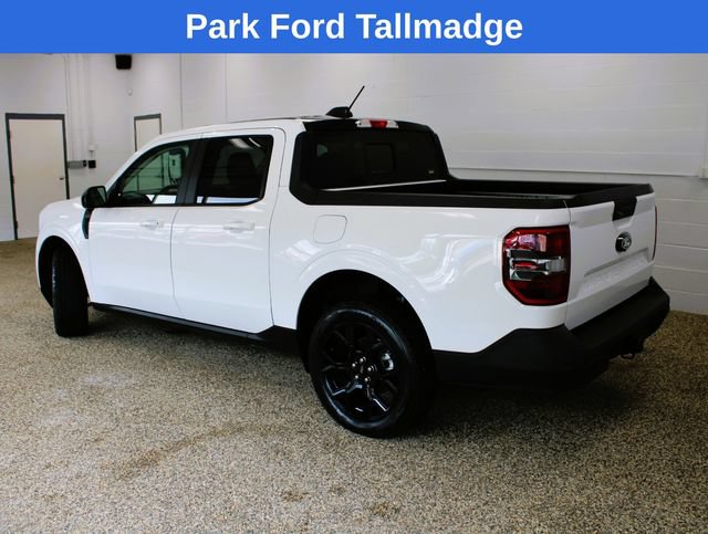 Used 2025 Ford Maverick Lariat w/ Black Appearance Package AWD/4WD image 2
