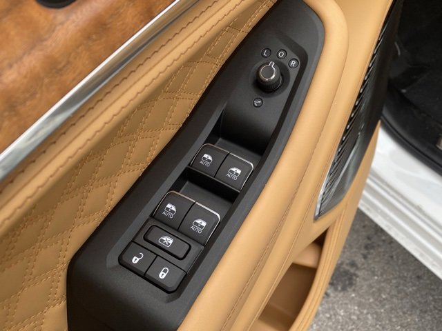 New 2025 Jeep Grand Cherokee Summit image 13