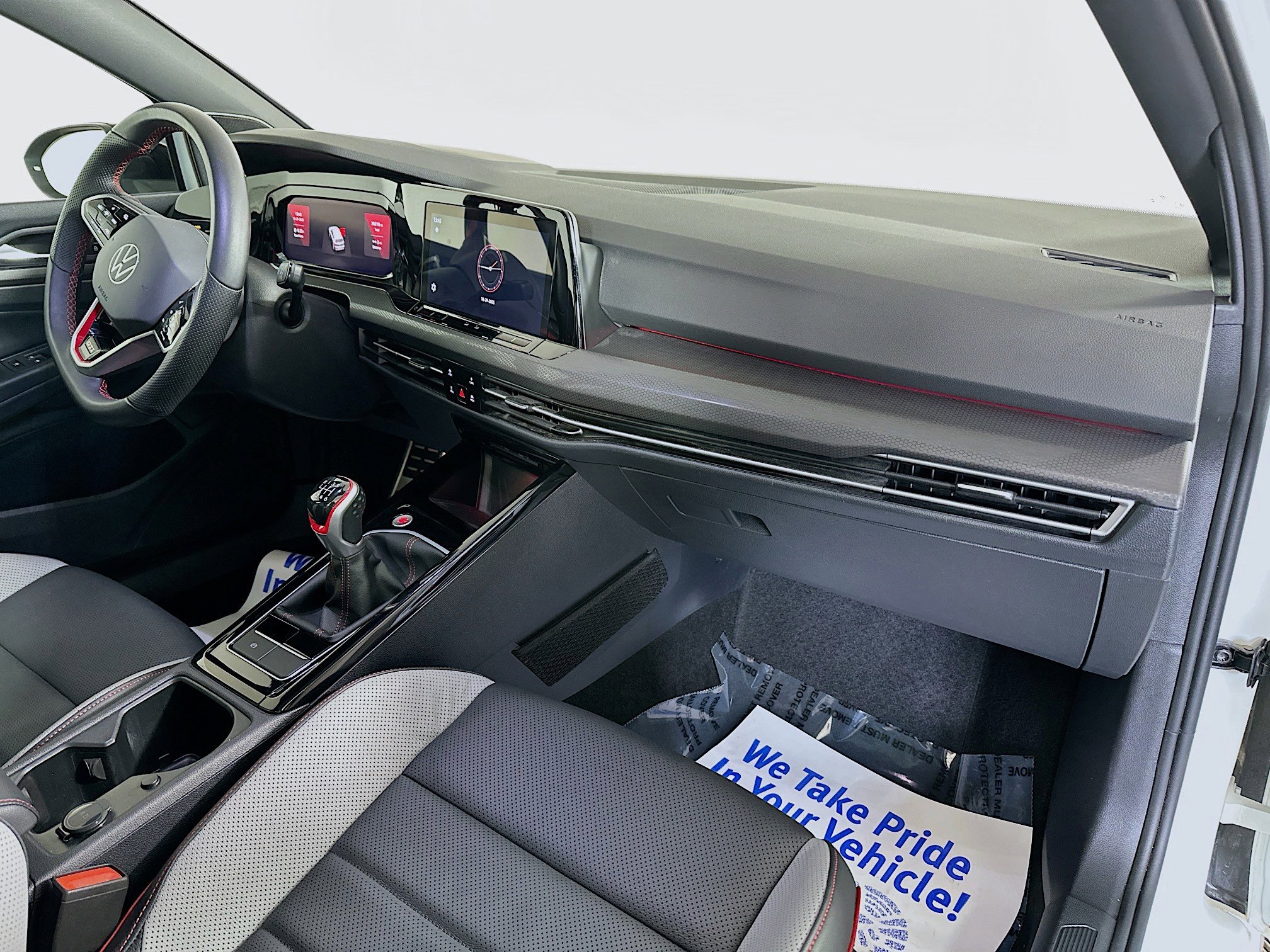 Used 2024 Volkswagen GTI Autobahn w/ MDO Package image 29