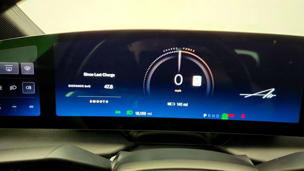 Used 2023 Lucid Air Touring image 14