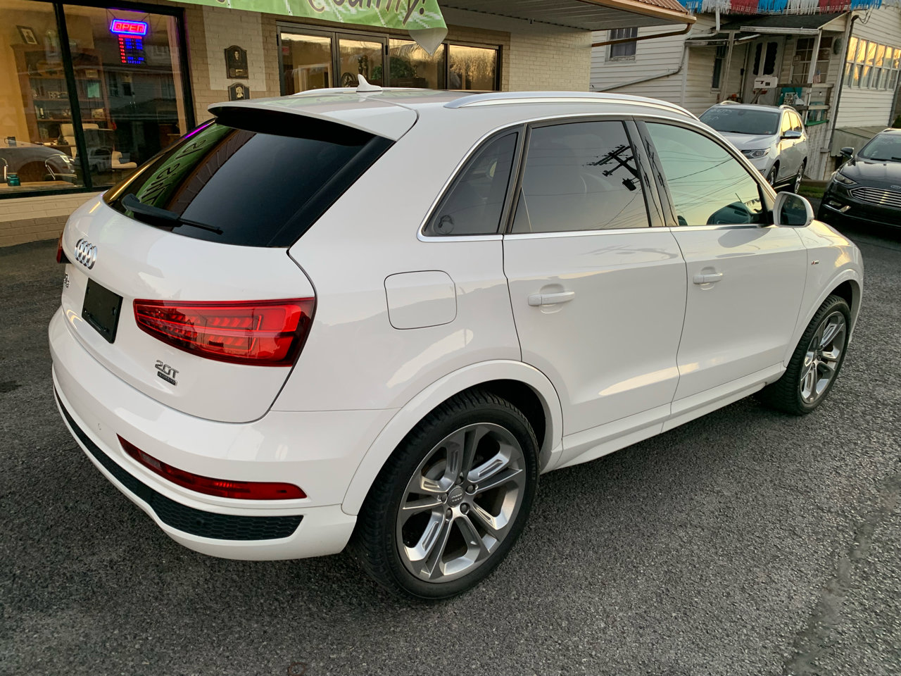 Used 2016 Audi Q3 2.0T Prestige image 5