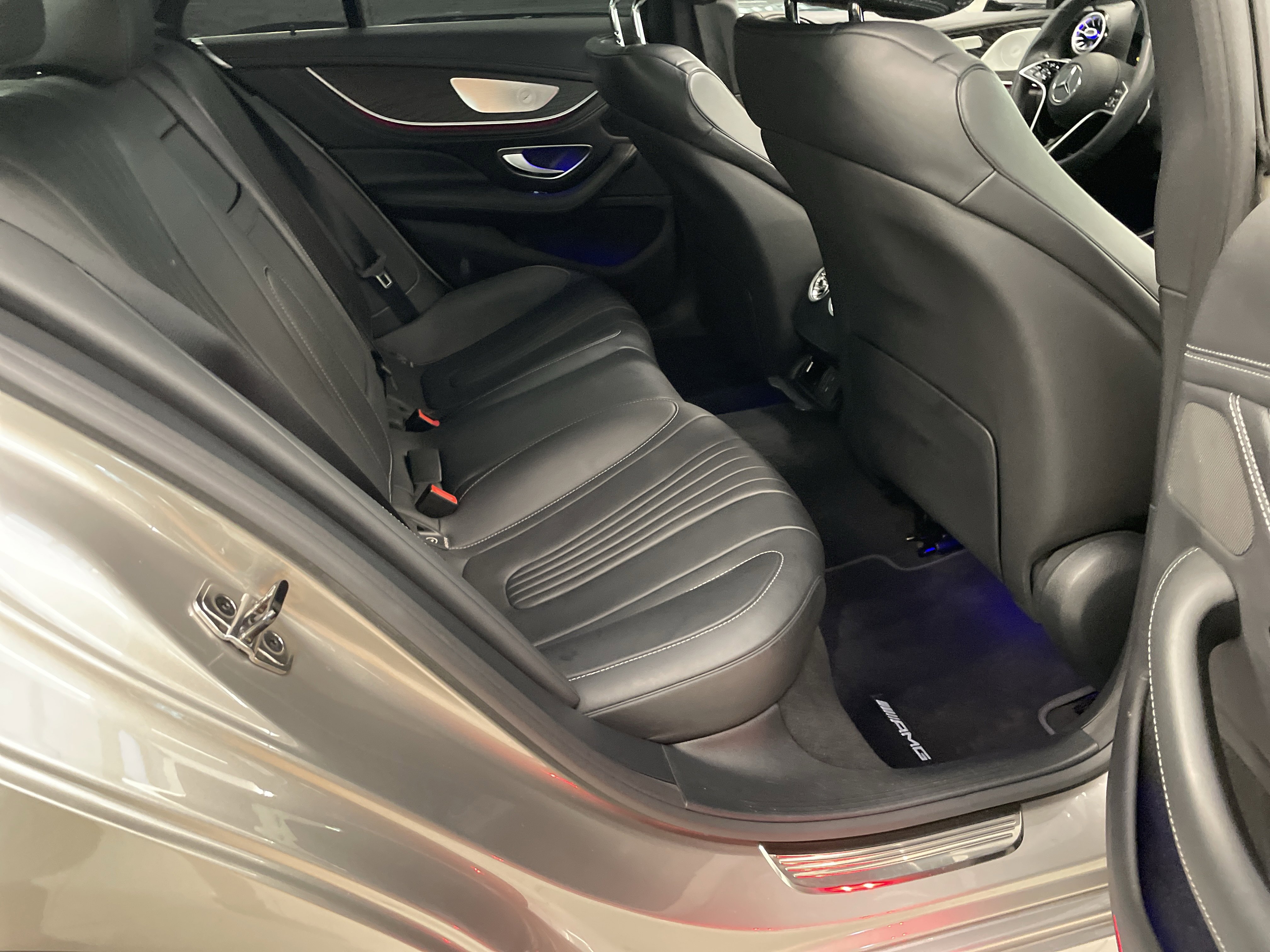 Certified 2022 Mercedes-Benz CLS 450 4MATIC w/ Premium Package image 43