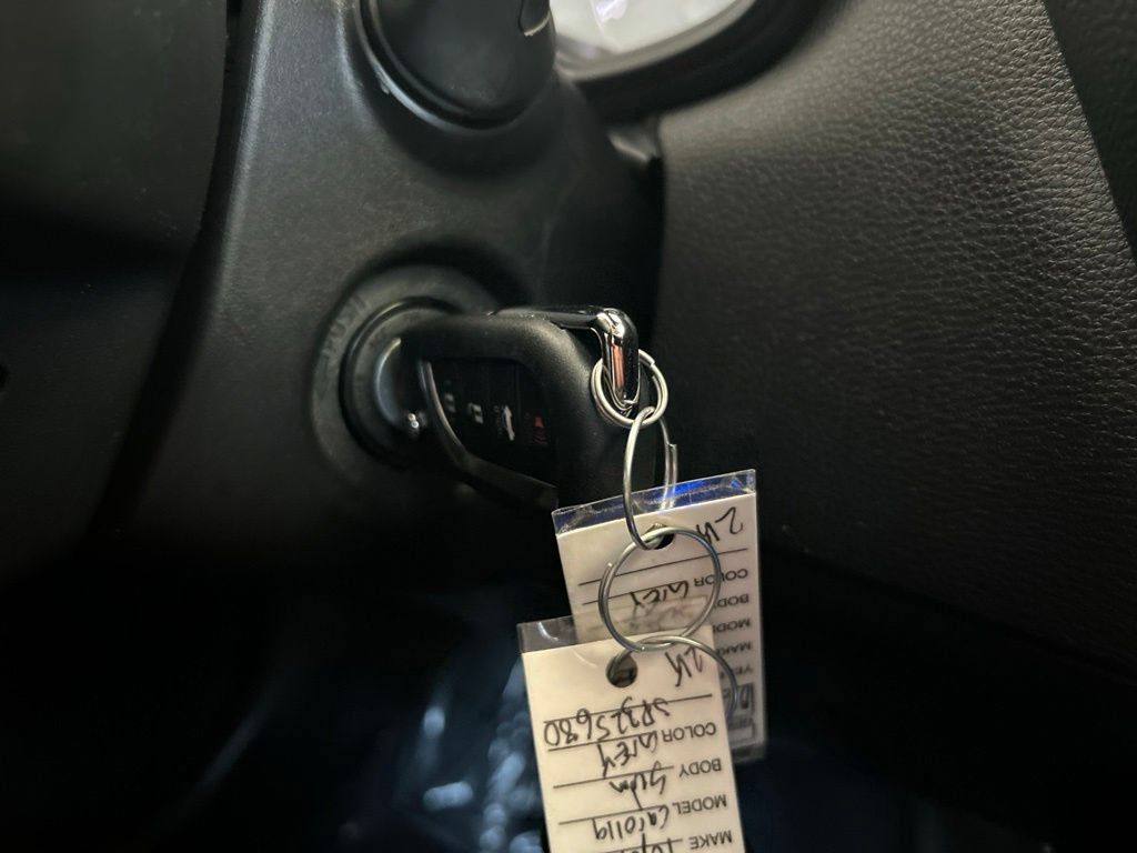 Used 2025 Toyota Corolla LE FWD image 44