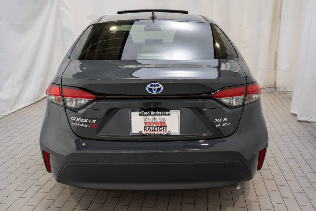 Used 2025 Toyota Corolla XLE image 4