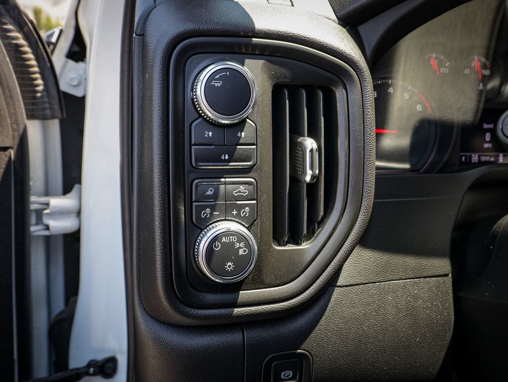 Used 2024 GMC Sierra 2500 Pro w/ 1SA Pro Safety Plus Package AWD/4WD image 19