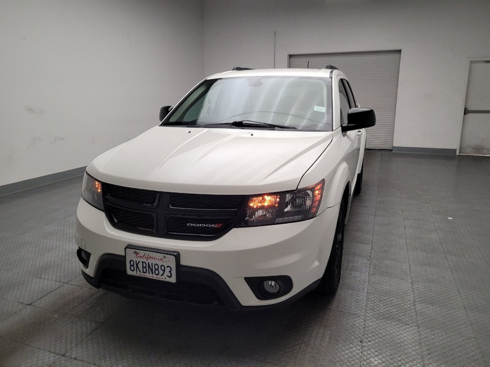 Used 2019 Dodge Journey SE image 15