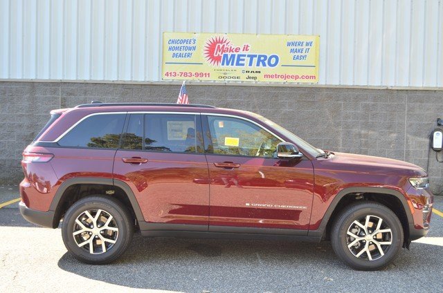 New 2025 Jeep Grand Cherokee Limited w/ Luxury Tech Group II image 1