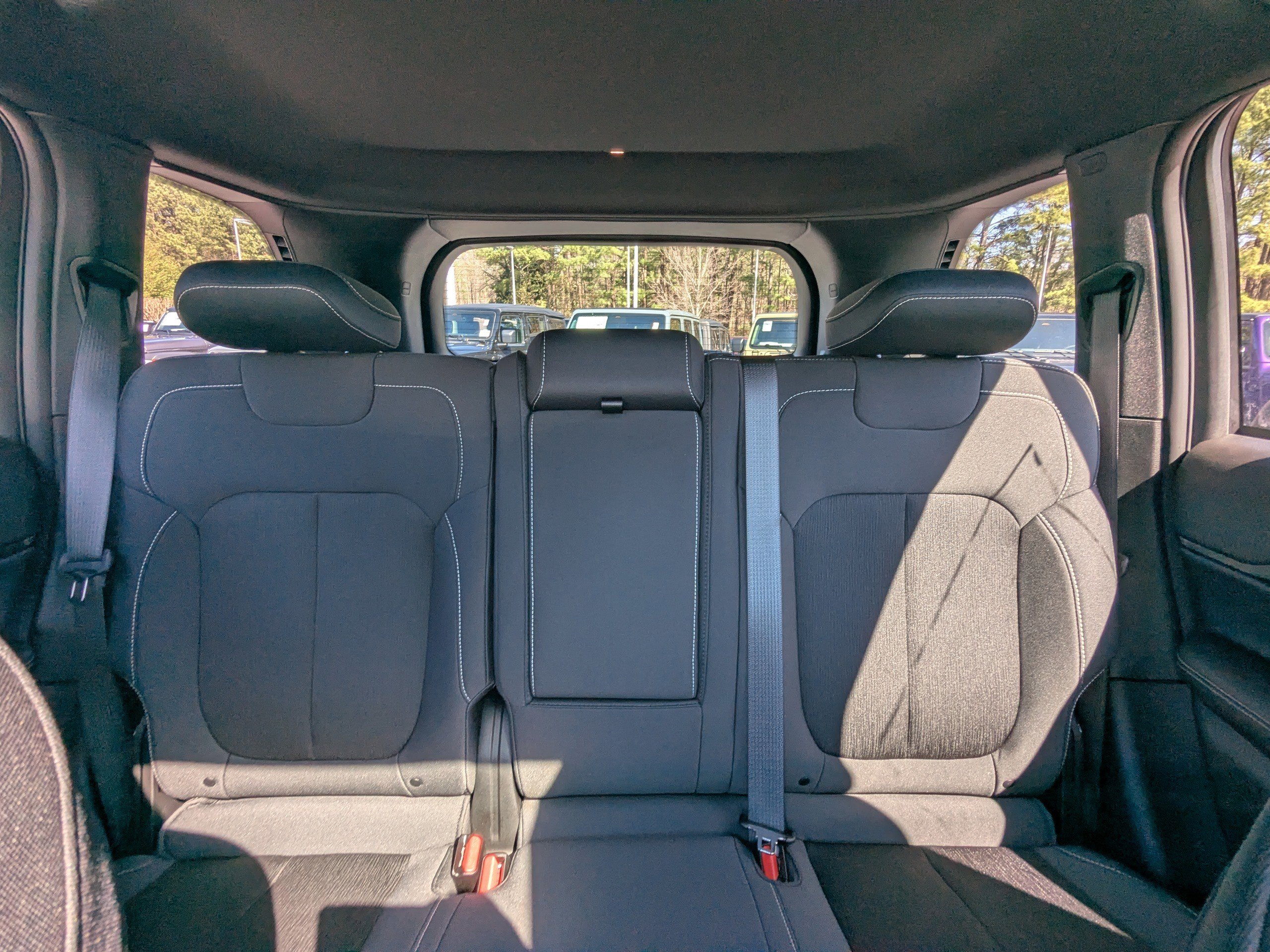 Certified 2025 Jeep Grand Cherokee Laredo X w/ Luxury Tech Group I image 10