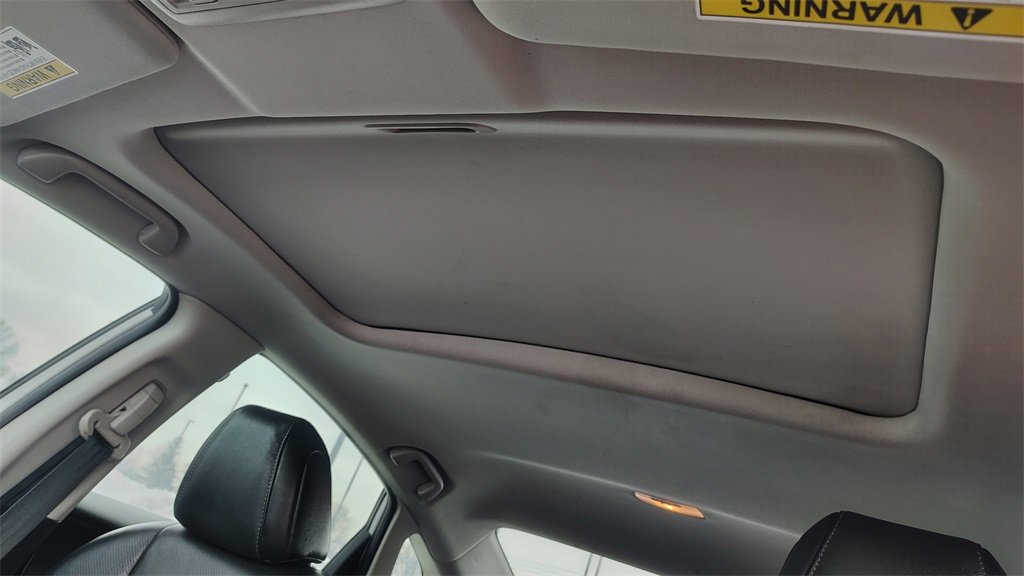 Used 2019 Honda Insight Touring image 28