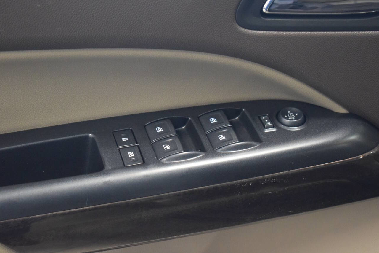 Used 2015 GMC Canyon SLT w/ Driver Alert Package image 56