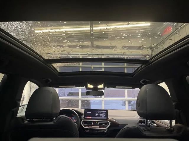 Used 2024 BMW X3 xDrive30i image 16