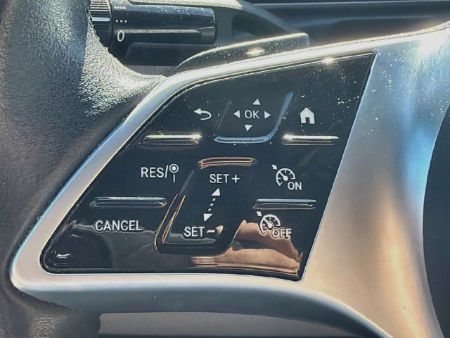 Used 2024 Mercedes-Benz C 300 Sedan image 33