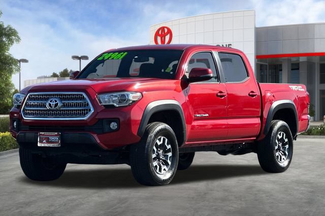 Used 2016 Toyota Tacoma TRD Off-Road w/ Towing Package RWD image 9