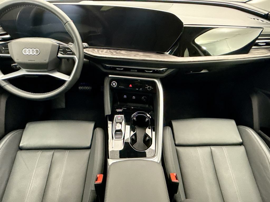 Certified 2025 Audi Q5 Premium Plus w/ Premium Plus AWD/4WD image 13