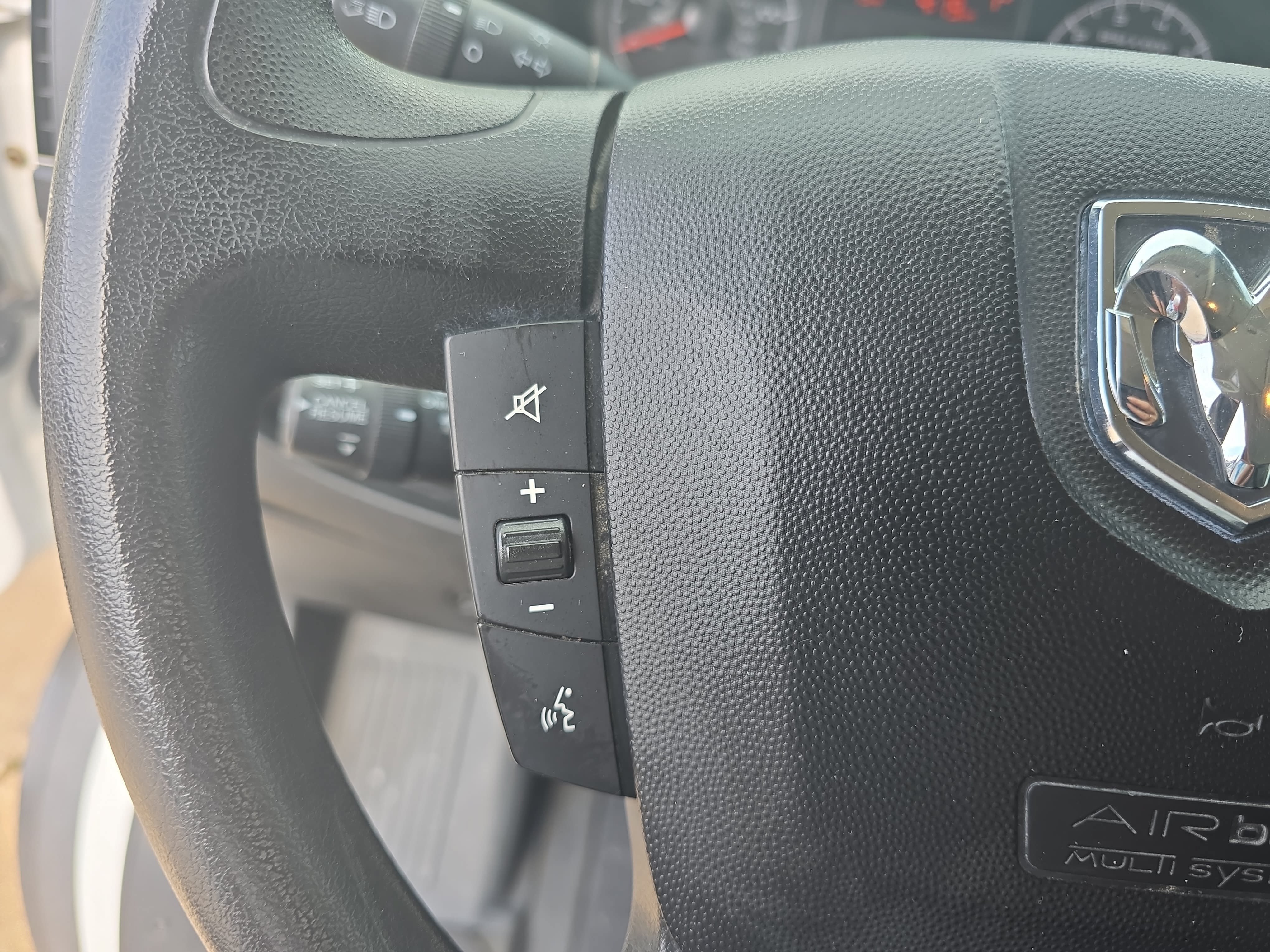 Used 2017 RAM ProMaster 2500 w/ Interior Convenience Group FWD image 13