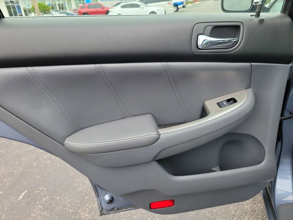 Used 2007 Honda Accord EX-L image 11