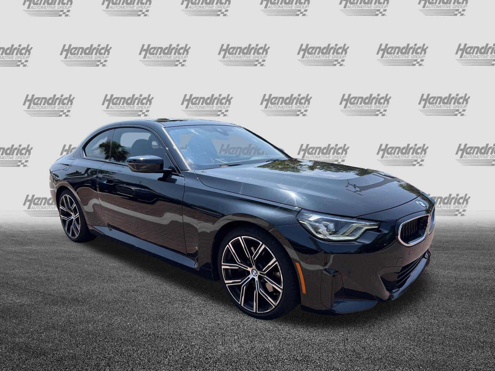 Used 2023 BMW 230i Coupe w/ Premium Package RWD image 2