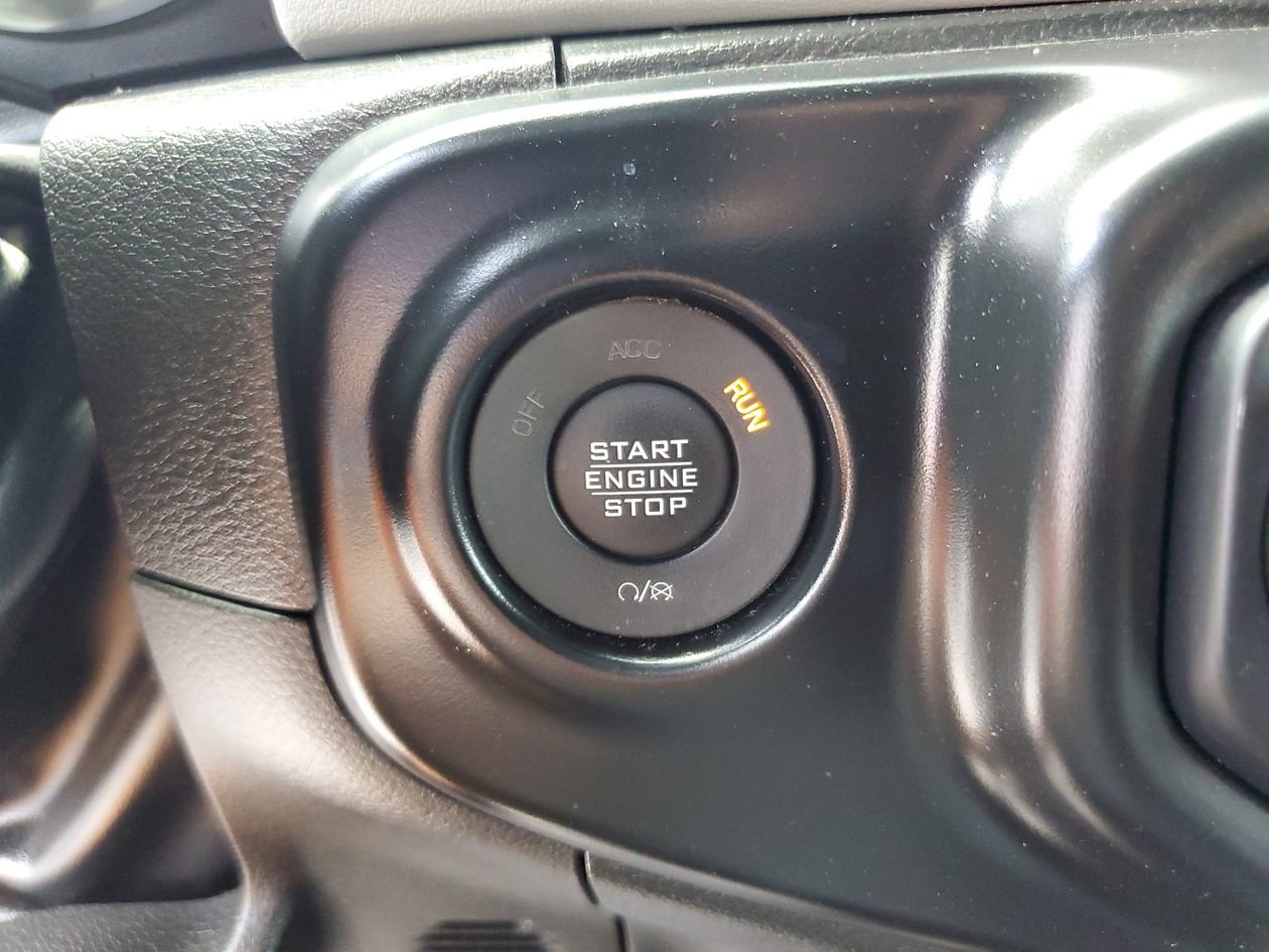Used 2022 Jeep Wrangler Unlimited Sahara AWD/4WD image 24