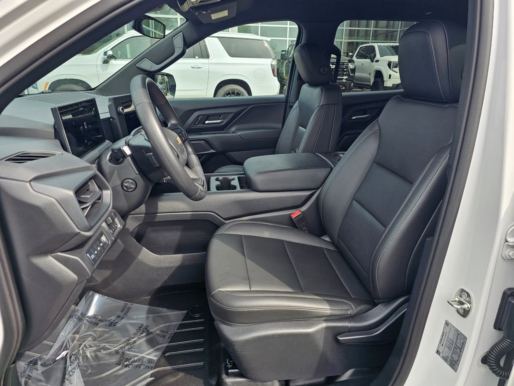 Used 2024 Chevrolet Silverado EV W/T AWD/4WD image 21