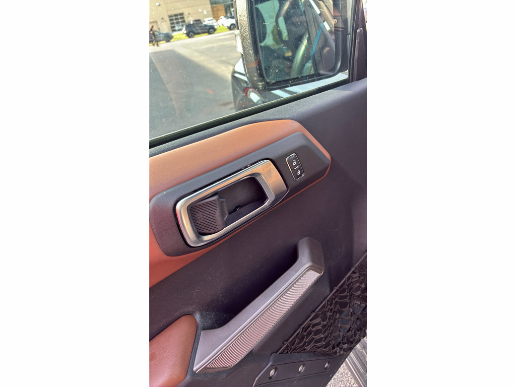 Used 2022 Ford Bronco Outer Banks AWD/4WD image 12