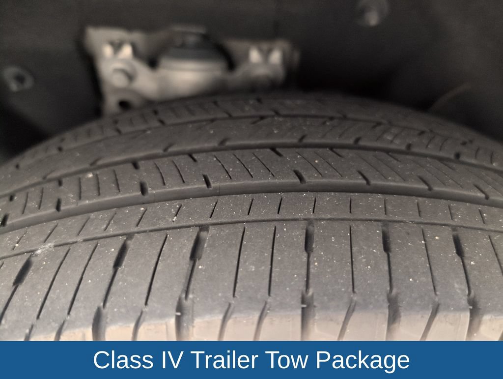 Certified 2023 Ford Explorer ST-Line w/ Class IV Trailer Tow Package RWD image 19