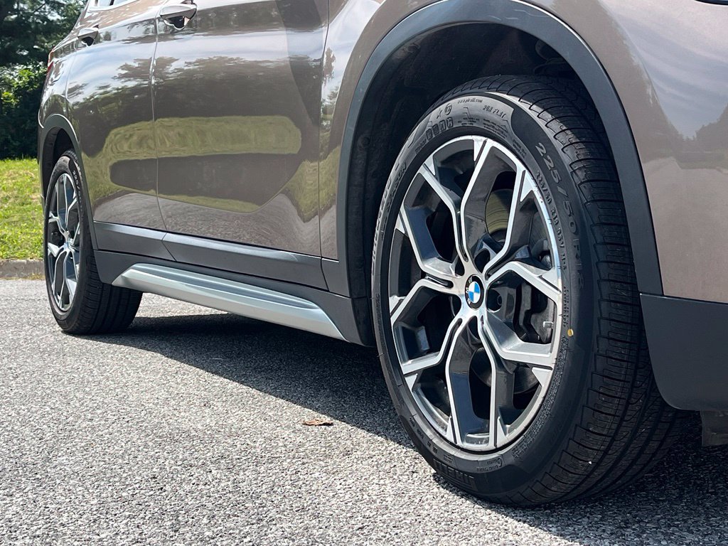 Used 2020 BMW X1 xDrive28i w/ Convenience Package AWD/4WD image 12