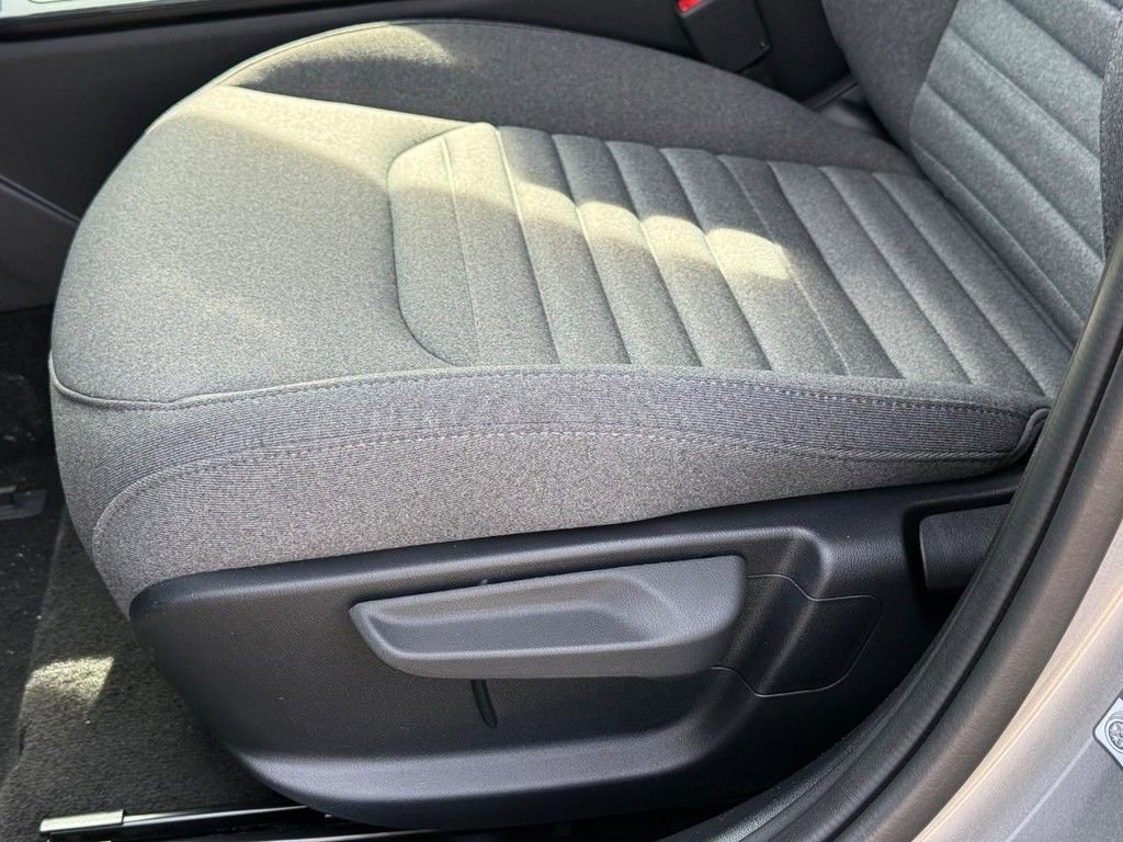 New 2025 Kia K4 GT-Line Turbo FWD image 19