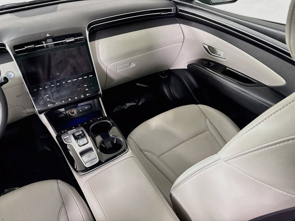 Certified 2024 Hyundai Tucson Limited FWD image 26