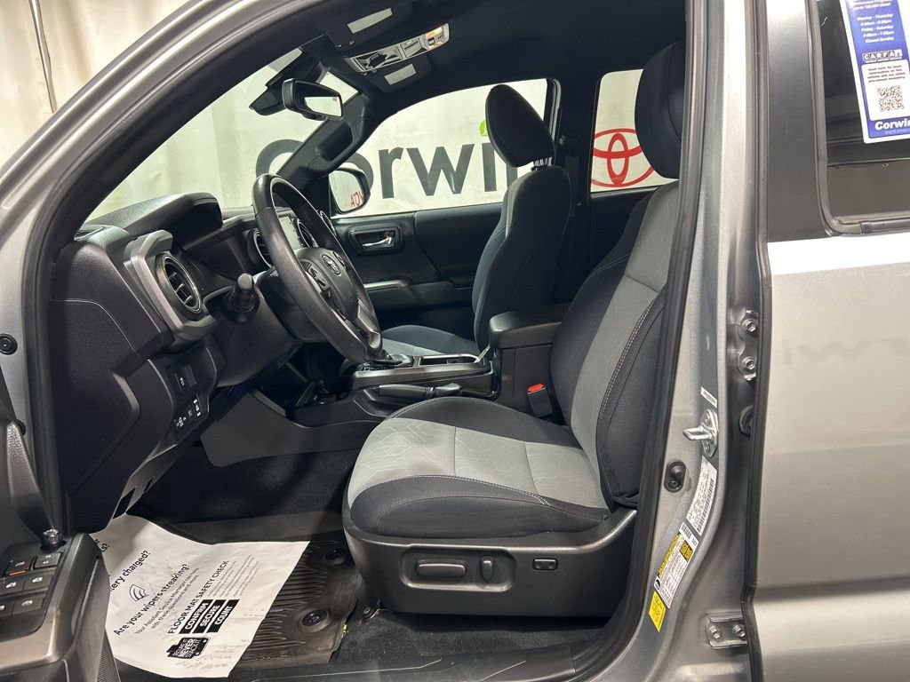 Used 2023 Toyota Tacoma TRD Off-Road image 23