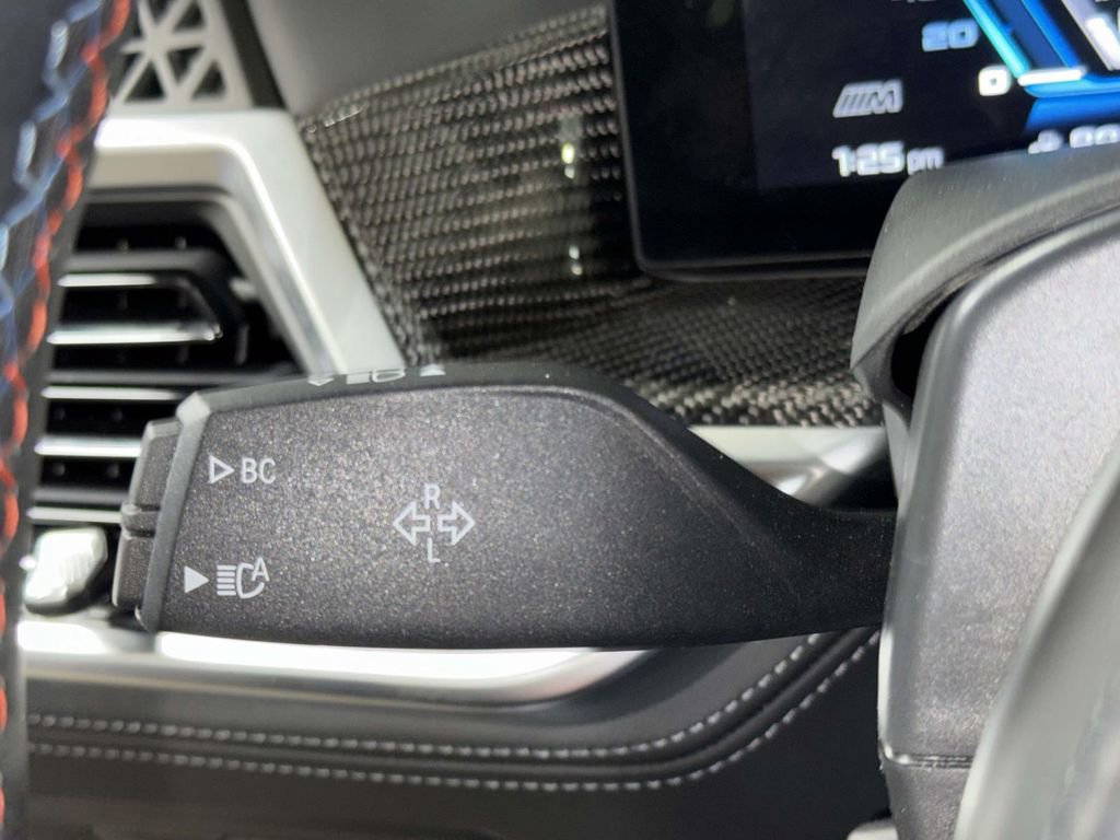 Used 2025 BMW X5 M Competition w/ Executive Package image 29