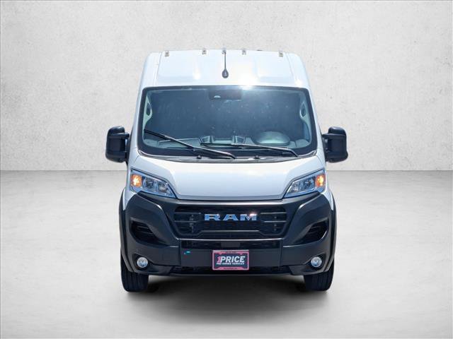 Used 2024 RAM ProMaster 2500 w/ Convenience Group FWD image 2