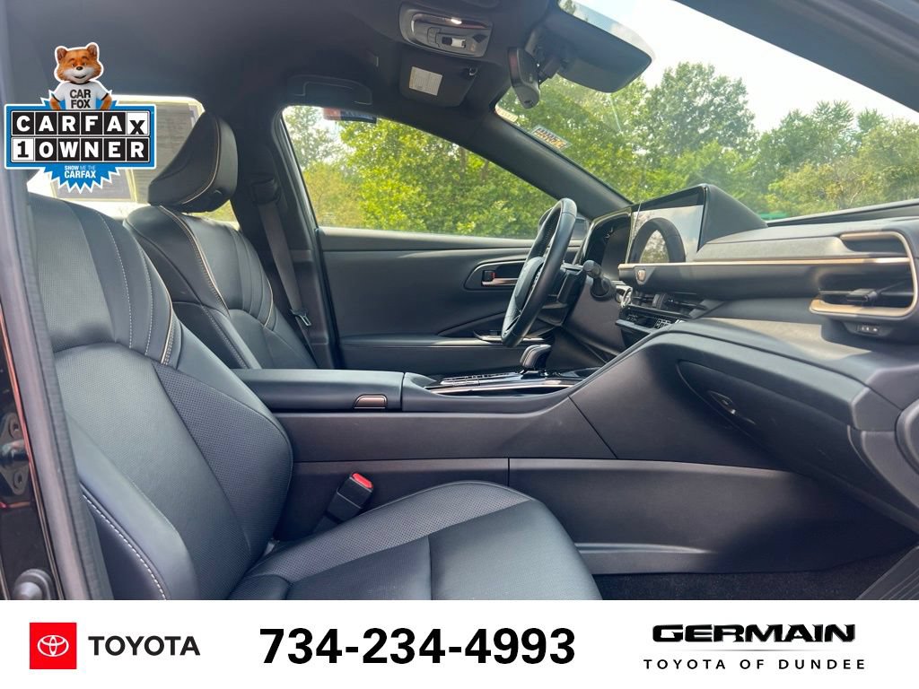 Used 2025 Toyota Crown Signia AWD/4WD image 14