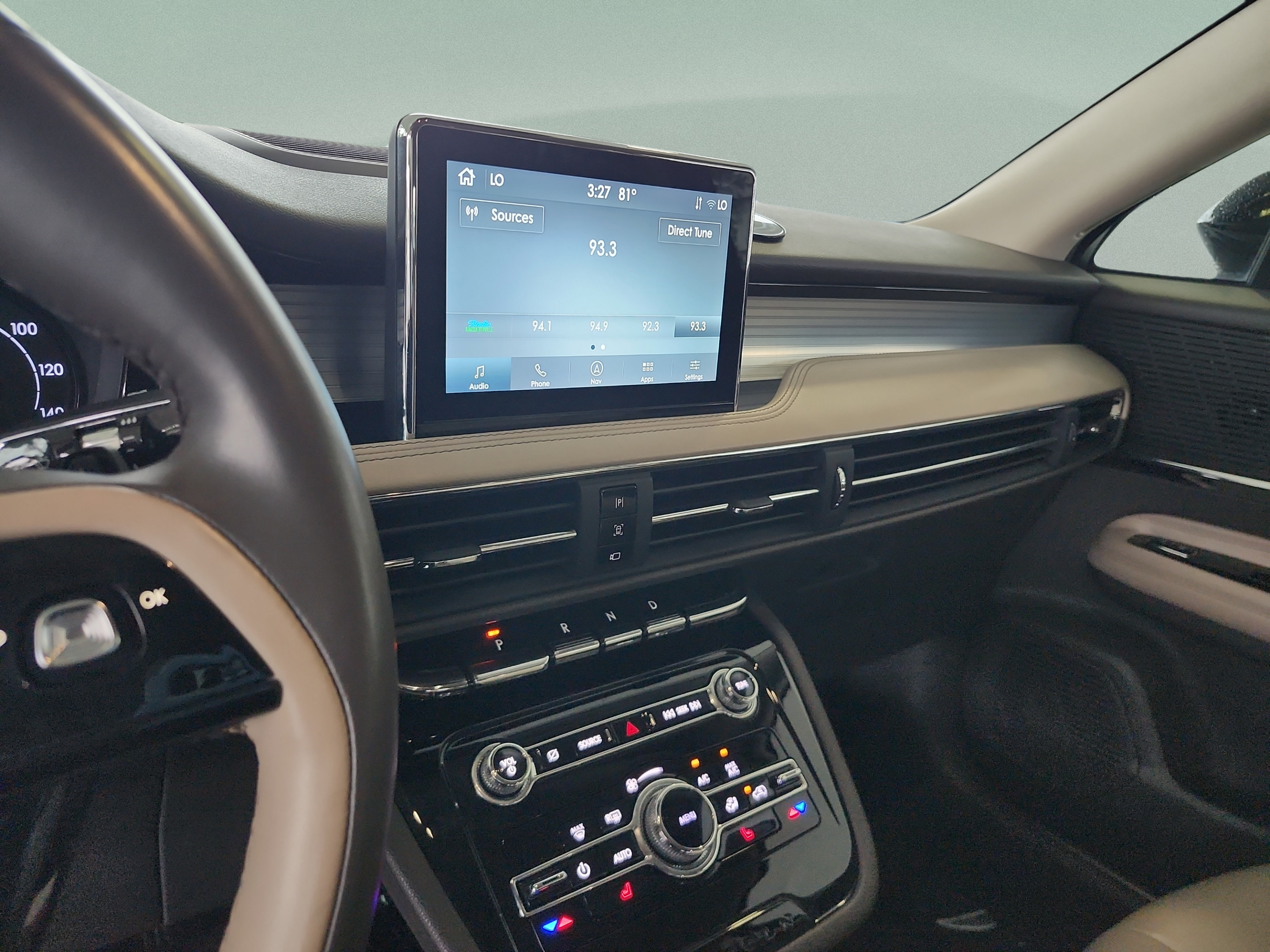 Used 2021 Lincoln Corsair FWD w/ Convenience Package image 12