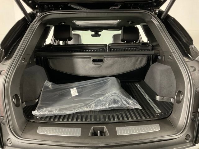 Used 2025 Cadillac XT5 Premium Luxury w/ Technology Package image 32