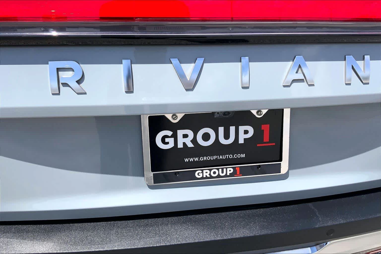 Used 2023 Rivian R1S Adventure AWD/4WD image 9