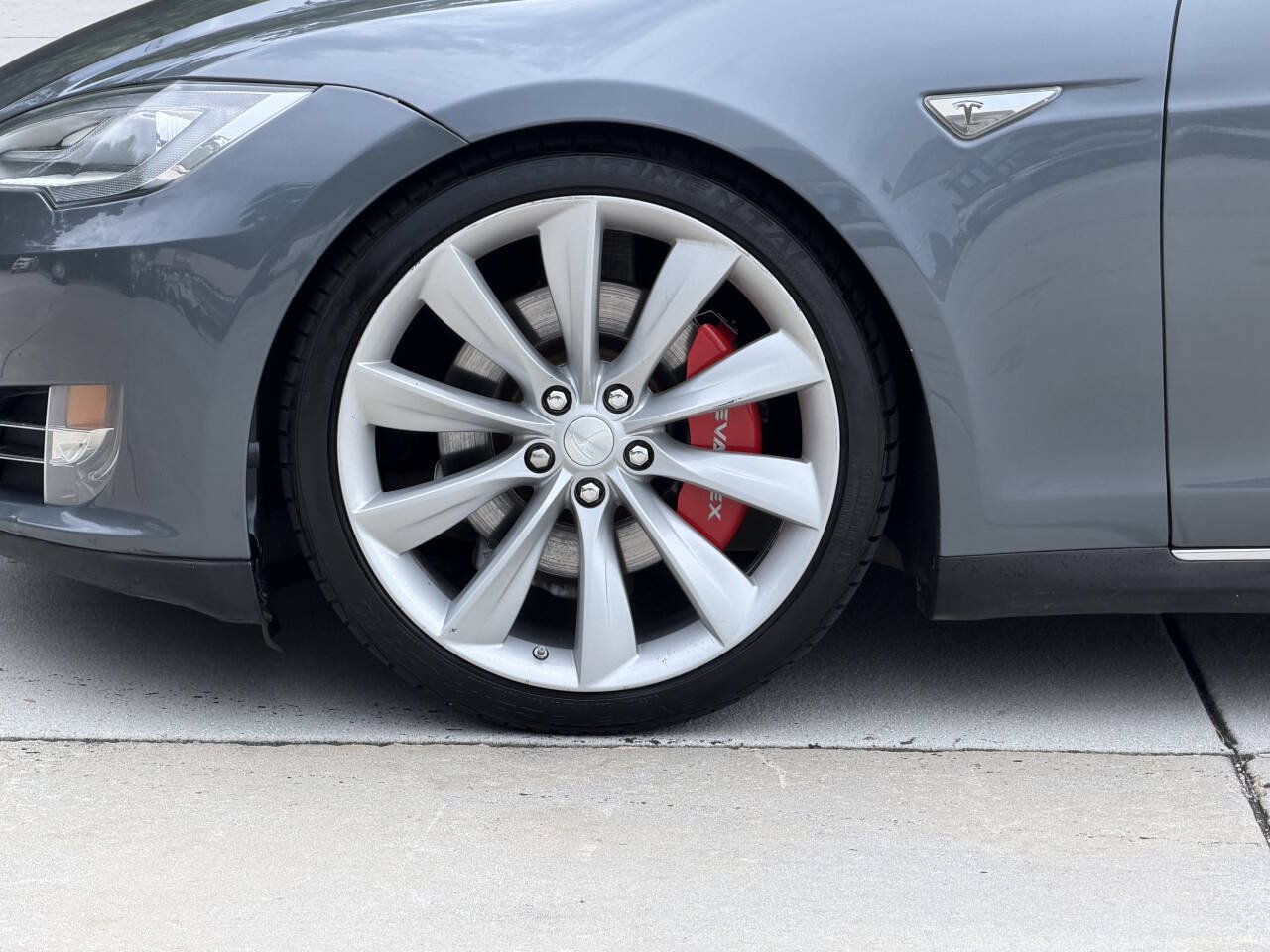 Used 2012 Tesla Model S RWD image 27