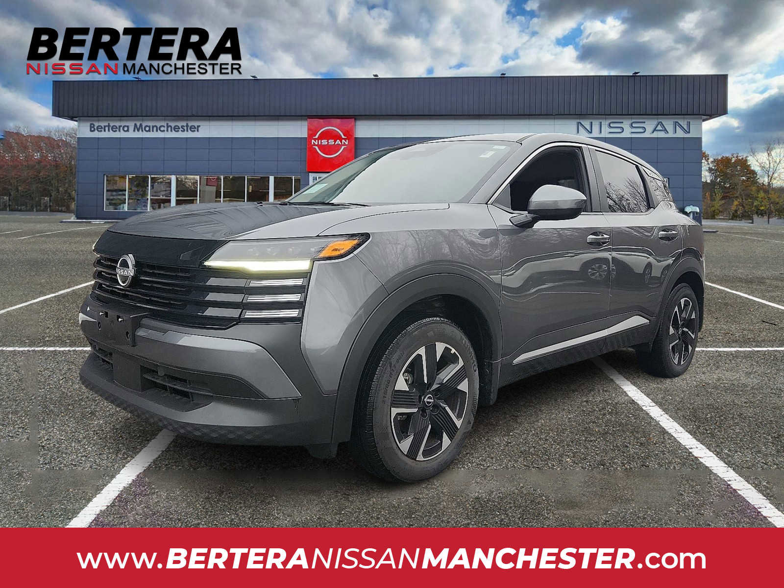 Certified 2025 Nissan Kicks SV w/ Illumination Package AWD/4WD image 1